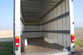 Intérieur de la caisse d'un camion 30 m³