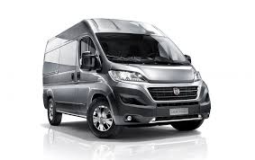 Fourgon 9 m&sup3; type Fiat Ducato lou&eacute; avec chauffeur